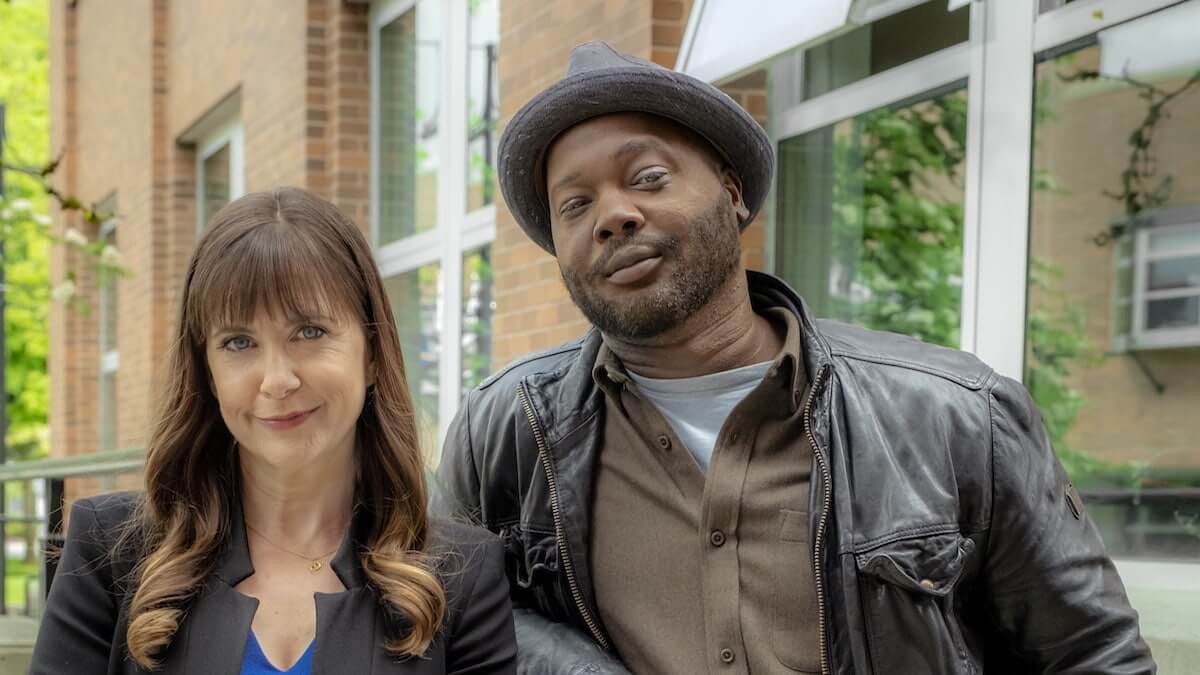 Kellie Martin and Viv Leacock in Hailey Dean Mysteries: A Will to Kill