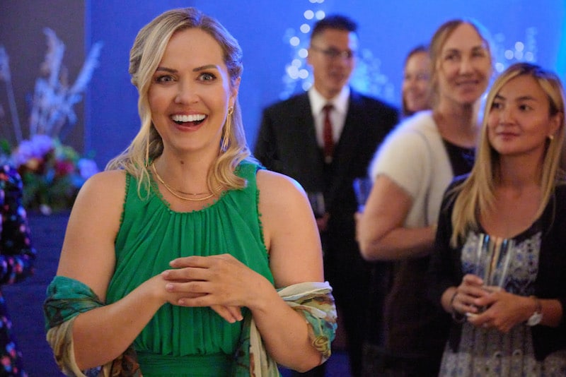 Emilie Ullerup and Peter Mooney play best friends who reunite in new Hallmark movie