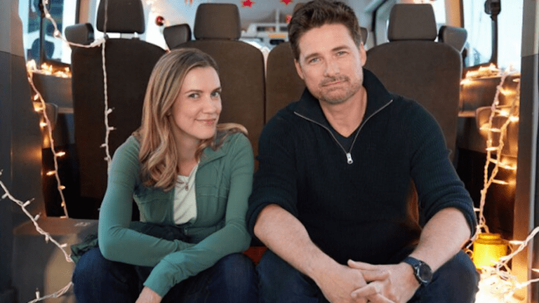Warren Christie leads ensemble cast in new Hallmark movie