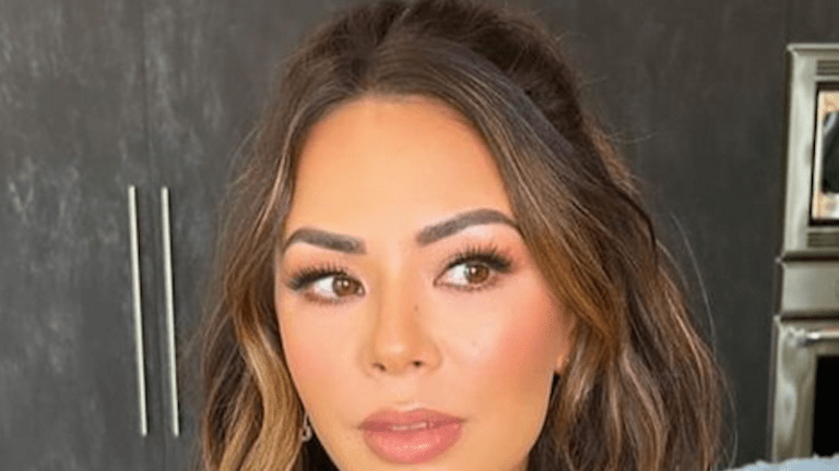 Tyler Hynes and Janel Parrish join Donna Kelce in new promo for Kansas City Chiefs