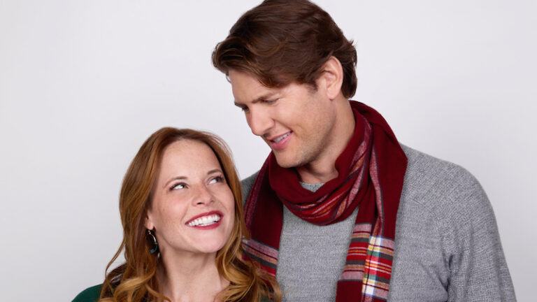Ryan McPartlin and Katie Leclerc find true love on the slopes in A Very Vermont Christmas